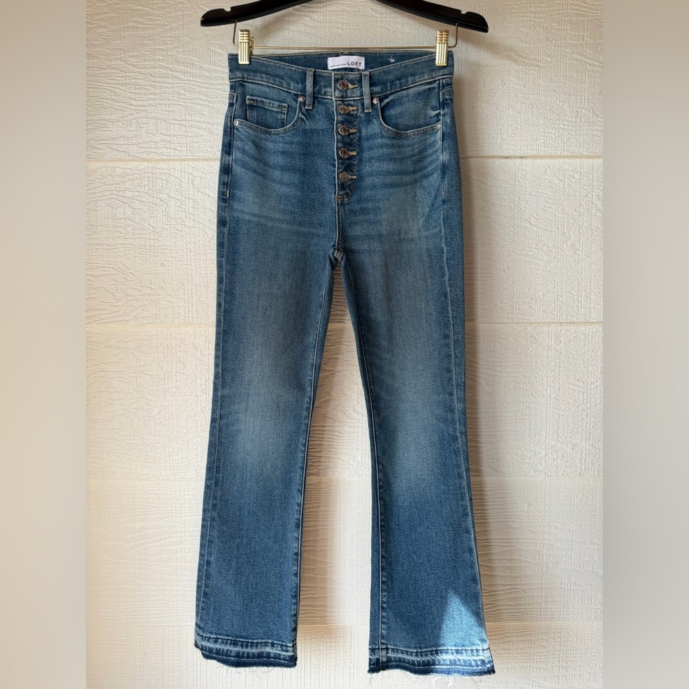 LOFT The Kick Crop High Rise Flare Jeans Raw Hem Size 24/00 NWT